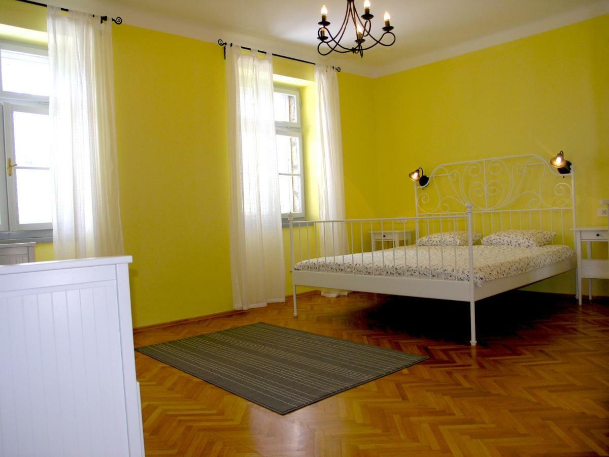 Holiday Home Lija Center Раб Экстерьер фото